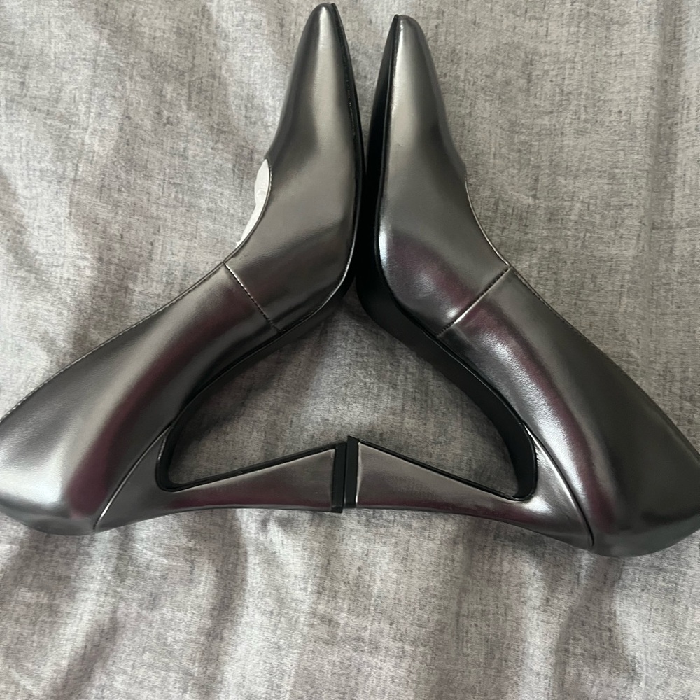 INC International Concepts Black Heels Sleek Design